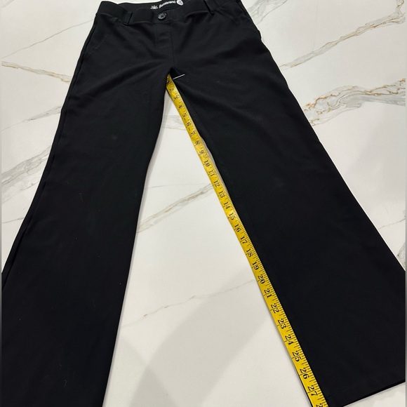 Women’s Betabrand Medium Petite dress pants - Picture 3 of 4